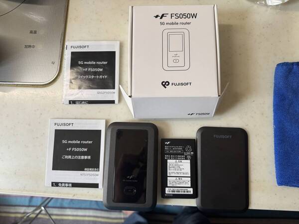 +F FS050W FUJISOFT モバイルルーター