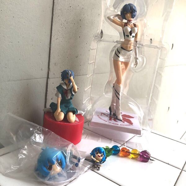 【即決/送料無料】EVANGELION Rei エヴァンゲリオン 綾波レイフィギュア4個セットまとめ売り オルゴール フィギュア マスコット 中古