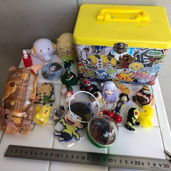 【即決/送料無料】アニメキャラグッズ22個アソートセットまとめ売り 中古 Pokmon ドラゴンボール マスコットフィギュア ストラップ他
