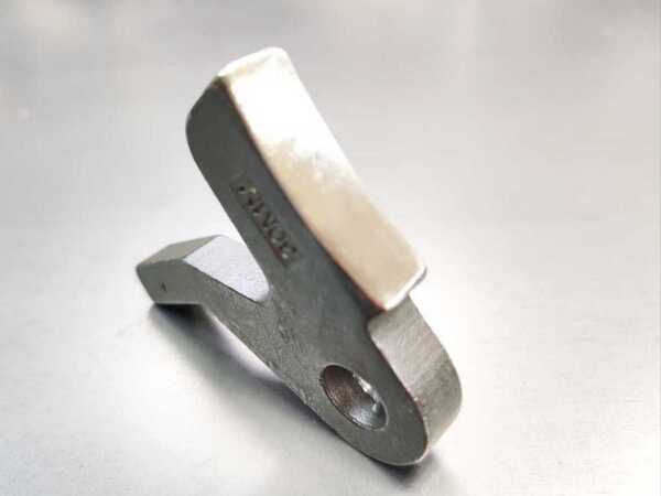 研磨レベル大幅UP! 新品 30mm ☆ 押さえ金 革漉き機 NIPPY 西山 etc.