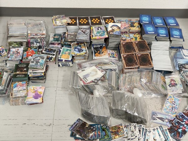 トレカ 大量 処分 まとめ ヴァンガード ポケモンカード デジモンカード