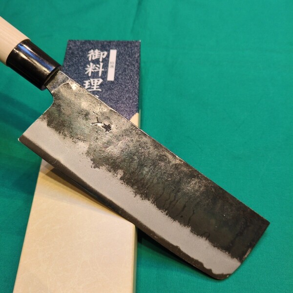 《安来青鋼》 土佐黒打 菜切包丁 薄刃包丁 寸8 54ミリ165ミリ