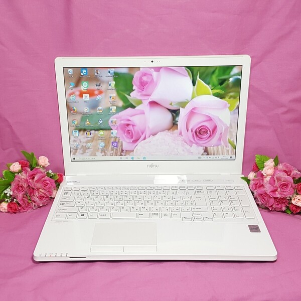 新型Window11搭載/美品ホワイト色/富士通/LIFEBOOK/WEBカメラ/高速SSD256GB/高速8GBメモリ/DVD焼き/オフィス/ソフト多数/iTunes/LINE☆
