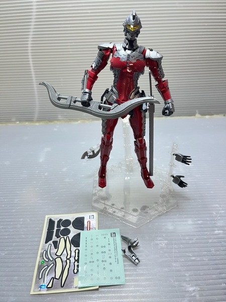 BANDAI SPIRITS プラモデル Figure-rise Standard 1/12 ULTRAMAN SUIT Ver7.5 ACTION 完成品