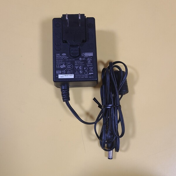 0528-1◆◇送料無料 即決 LACIE ラシー ELECOM エレコム 純正 ACアダプター WA-18H12 センタープラス 12V 1.5A ◇◆