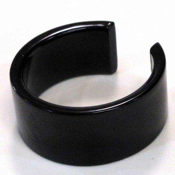 ★艶やかな漆の美★会津塗 木製漆塗ブレスレット 黒塗 無地 細身 内寸5.5cm Sサイズ★送料無料
