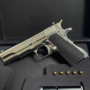 1/2 ガバメント m1911 ミニチュア 排莢式 金属製 モデルガン 彫刻 フルメタル 排弾 ライブカート シルバー 訳あり品
