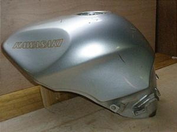 2025年最新】Yahoo!オークション -zzr400(タンク)の中古品・新品