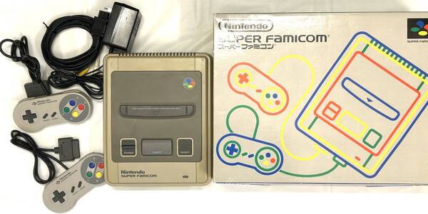 任天堂スーパーファミコン本体 箱説明書付き コントローラー・ケーブル付属 SFC 動作確認済み ゲーム機本体 レトロゲーム SNES 趣味 娯楽