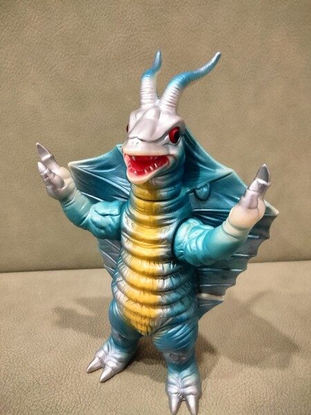 ソフビ ブルマァク 復刻 キングマイマイ 福袋版 マルサン マーミット ベアモデル メディコム・トイ 帰ってきたウルトラマン