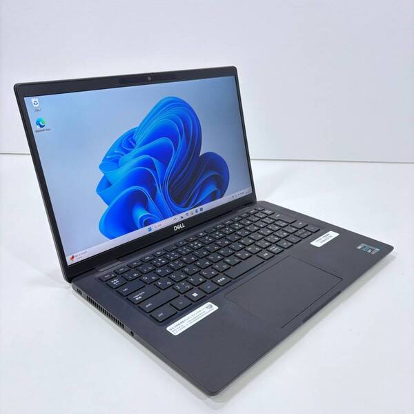DELL Latitude 7420 Core i7 1185G7 16GB SSD512GB 14型ノートPC 外観B #156