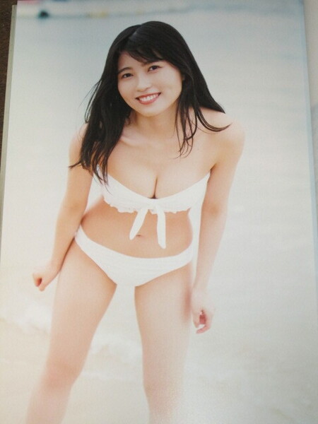 BEYOOOOONDS 西田汐里 2nd写真集 「ハタチノシオリ」 DVD付き