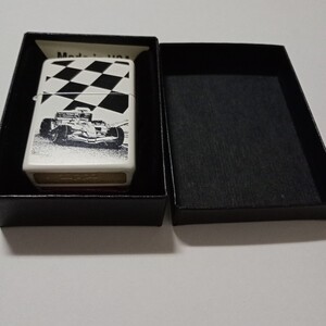 ジッポ オイルライター ZIPPO 2015年 喫煙グッズ 喫煙具 ジッポー Zippo BRADFORD【EPC1512zefk】火花確認済み 美品 ほぼ未使用