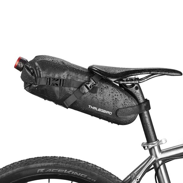 大容量4.5Lで防水仕様 自転車用サドルバッグ