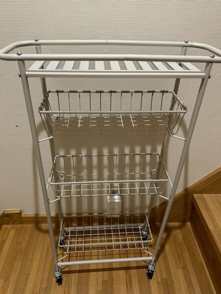 ☆隙間収納 キャスター付きで移動も楽々 収納ワゴン 高品質 安全設計 操作簡単