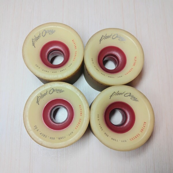 激レア!!早い者勝ち!!爆速!! BLOOD ORANGE ALPINE SERIES 73mm 80a RedCore