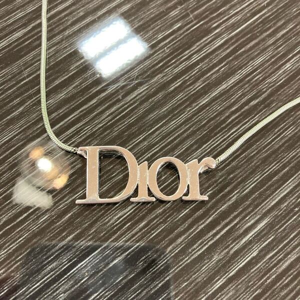 Christian Dior クリスチャンディオール アクセサリー 小物 ロゴ ネックレス 人気 レディース シルバーカラー ファッション