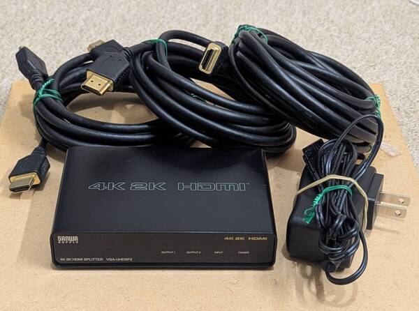 4K2K対応HDMI分配器(2分配) VGA-UHDSP2 【HDMIケーブル(3m)3本付】