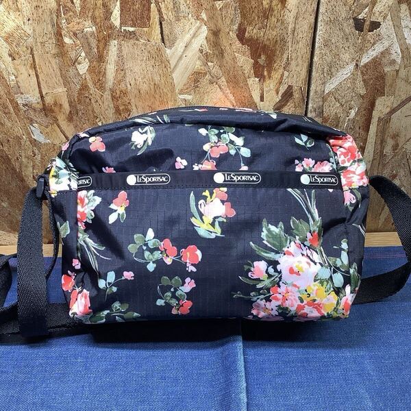 送料無料【Sね4202】LESPORTSAC レスポートサック ショルダーバッグ レディース