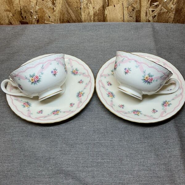 送料無料【Nさ4344】Noritake ノリタケ コンテンポラリー 2客 カップ&ソーサー ティーカップ 花柄 洋食器