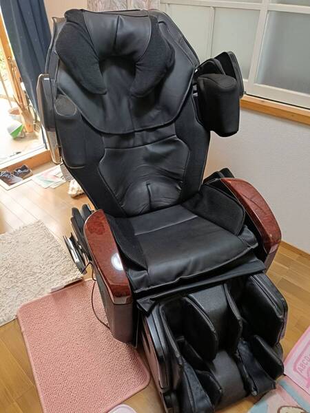 家庭用電気マッサージ器 FAMILY MEDICAL CHAIR3A (FMC-9101)