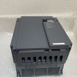 新品無箱未使用2022年製MITSUMISHI三菱インバータFR-D720-11K 正規品動作保証1/2 1001-1