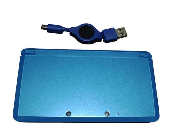 ニンテンドー3DS ライトブルー 訳アリ品 本体+充電ケーブル