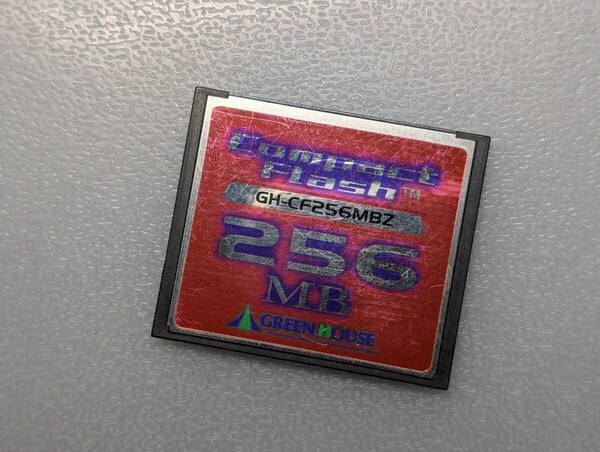 GREEN HOUSE CompactFlash 256MB GH-CF256MB CFカード ケース付き グリーンハウス コンパクトフラッシュ メモリーカード 動作確認済み