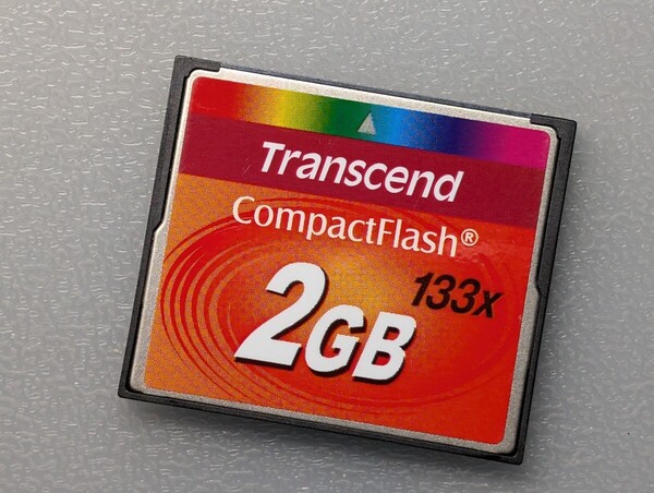 Transcend CompactFlash 2GB 133x CFカード ケース付き トランセンド コンパクトフラッシュ メモリーカード 動作確認済み