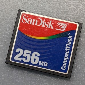 SanDisk CompactFlash 256MB CFカード ケース付き サンディスク コンパクトフラッシュ メモリーカード 動作確認済み