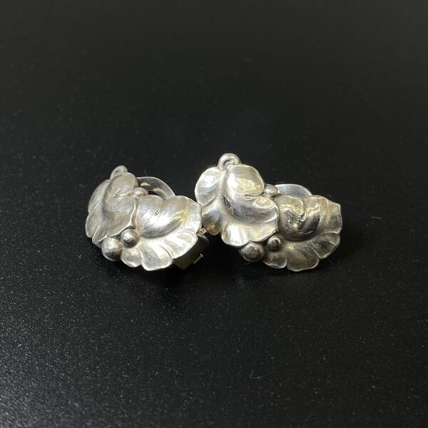 美品 GEORG JENSEN ジョージジェンセン イヤリング 両耳 リーフ 50A SV925 シルバー