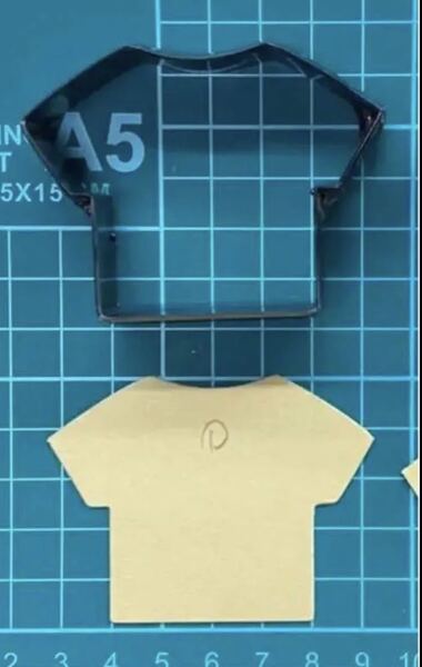 Tシャツの 抜き型 オーダーメイド レザークラフト 金型 刃型