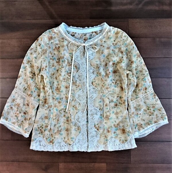 ☆ハンドメイド☆ 手作り ブラウス ボレロブラウス レース付き 7分袖