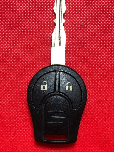 日産 純正 キーレス リモコン 鍵 2ボタン BPA1H-15 動作確認済 赤ランプ クリック感有 マーチ キューブ等 (539)