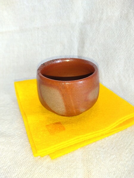 備前焼34 ぐい呑(高さ4cm 口径5cm 高台径4cm) 送料は無料