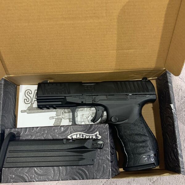 UMAREX ガスブローバック ワルサーppq 美品 予備マガジン1本付き