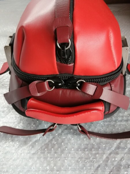 【レア物・タグ付き】KATSUYUKI KODAMA カツユキコダマ オールレザー リュックサック バックパック デイパック 極美品! レッドMIX