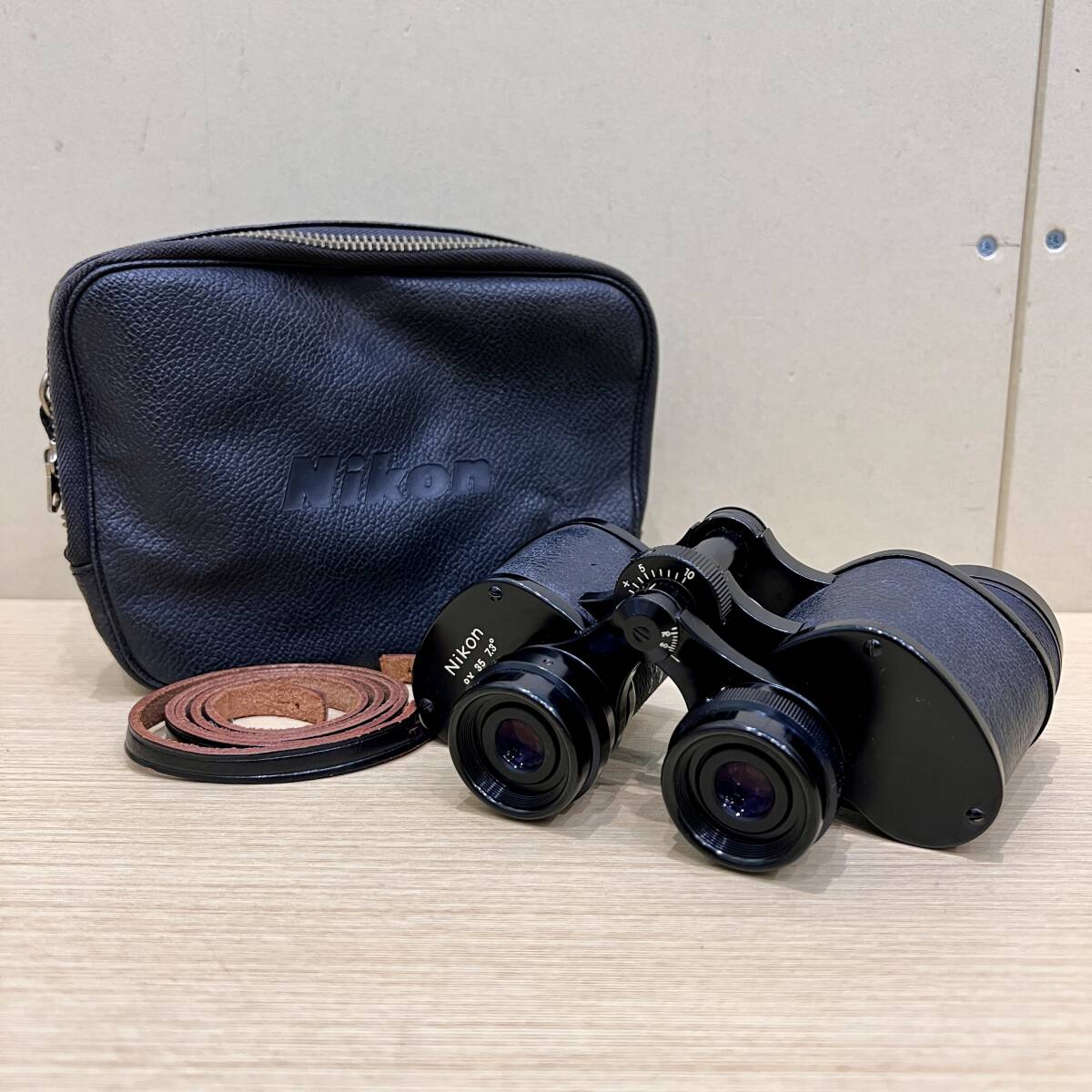 【美品】NIKON 9X35 7.3 J. PAT. 双眼鏡 ケース付き Yahoo!オークション -「nikon 9x35」の落札相場・落札価格