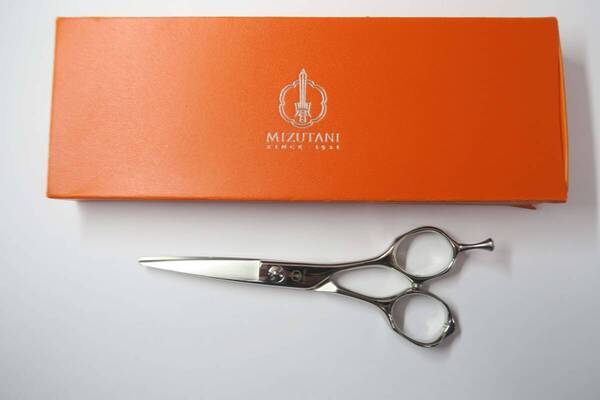 Bランク【MIZUTANI SCISSORS ミズタニシザーズ】 シザー 美容師・理容師 5.7インチ 右利き 【中古】:G-1347