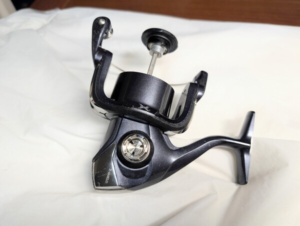 シマノ 管65GP 15ツインパワー SW8000PG 傷多数 ボロボロ 本体のみ ボディ 日本製