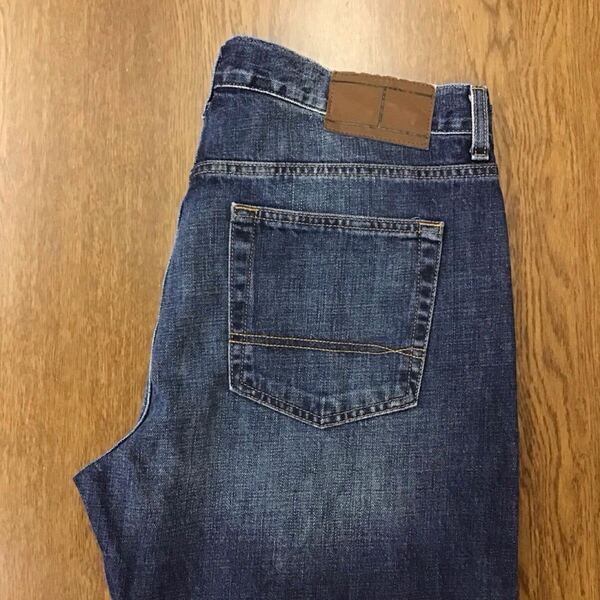 【GE002】TOMMY HILFIGER W34 L32 色落ち加工 ジーンズ ジーパン デニムパンツ メンズブランド古着 トミーヒルフィガー 送料無料