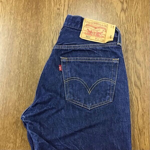 【GE095】Levi's 501 W32 L30 定番ストレート ジーンズ ジーパン デニムパンツ メンズブランド古着 リーバイス501 送料無料