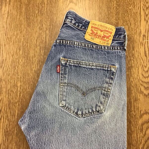 【GE106】Levi's 501 W30 L30 定番ストレート ジーンズ ジーパン デニムパンツ メンズブランド古着 リーバイス501 送料無料