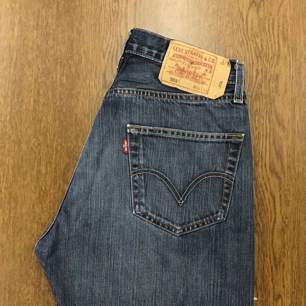 【GE135】Levi's 501 W33 L32 定番ストレート ジーンズ ジーパン デニムパンツ メンズブランド古着 リーバイス501 送料無料