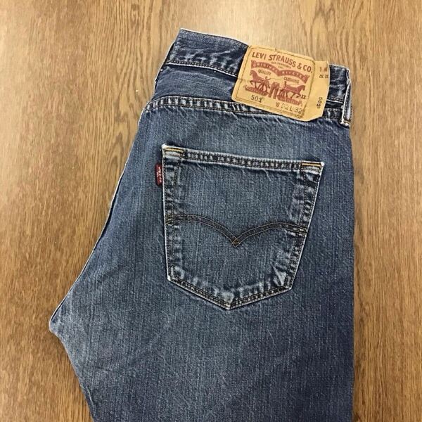 【GE145】Levi's 501 W32 L32 定番ストレート ジーンズ ジーパン デニムパンツ メンズブランド古着 リーバイス501 送料無料