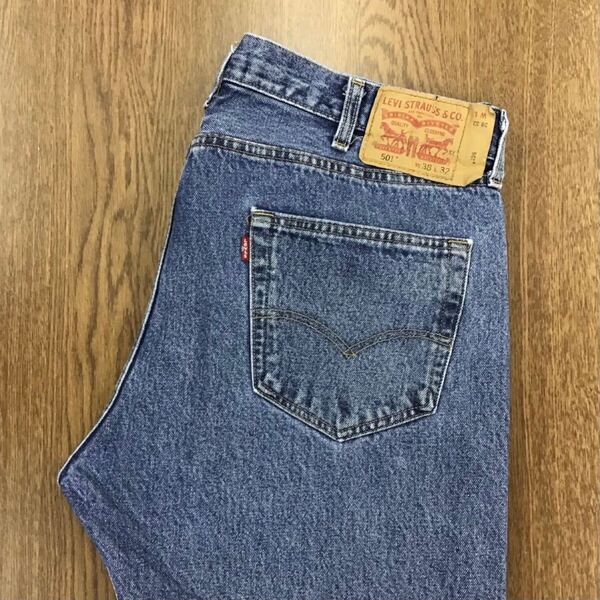 【GE167】Levi's 501 W38 L32 定番ストレート ジーンズ ジーパン デニムパンツ メンズブランド古着 リーバイス501 送料無料