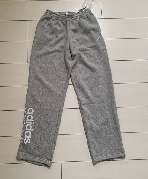 ¥4,950アディダスadidas☆裏フリーススウェットパンツ【160】