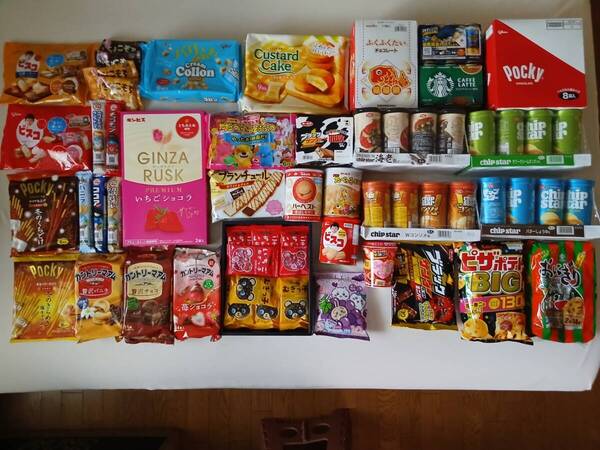 5/11まで ミラクル特価!【 送料込み 】ポッキー・チップスター・缶コーヒー・保存缶他山盛りお菓子BOX