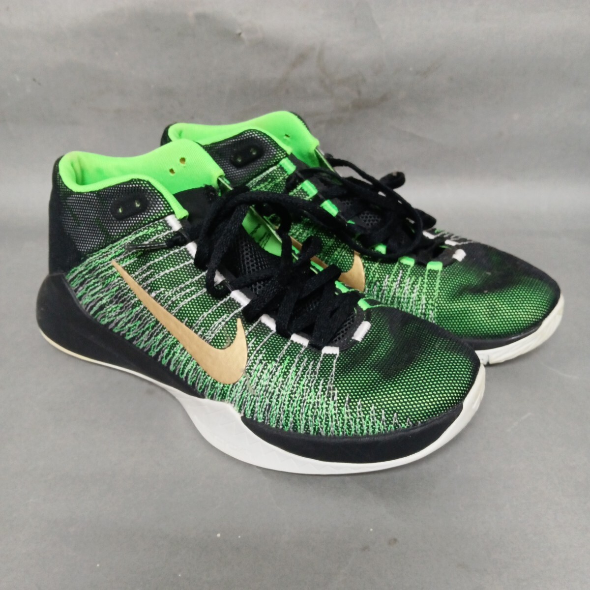 NIKE ナイキ スニーカー 黄緑x白x黒 27cm 3600225Y0033 Yahoo!オークション -「ナイキ 黄緑 スニーカー」(メンズ