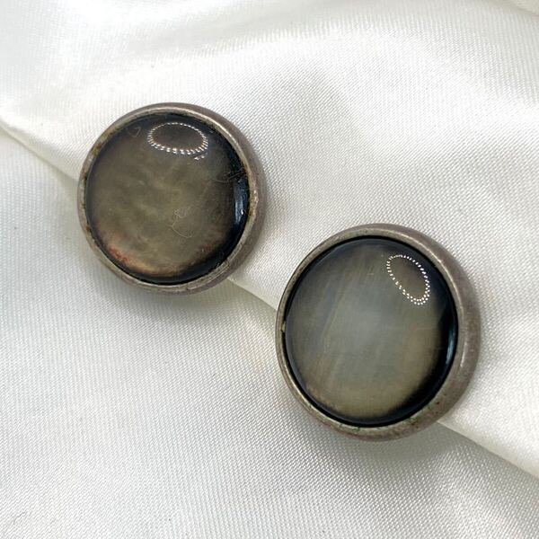 イタリア製 ヴィンテージ サークル イヤリング シルバーカラー vintage アクセサリー 海外製 MADE in ITALY 大ぶり 装飾品